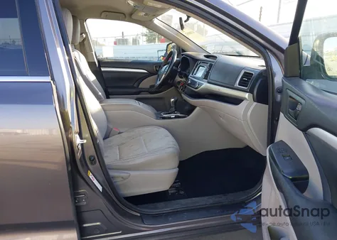 2014 Toyota Highlander Le Plus V6 from USA, damaged, VIN 5TDZKRFH3ES033453